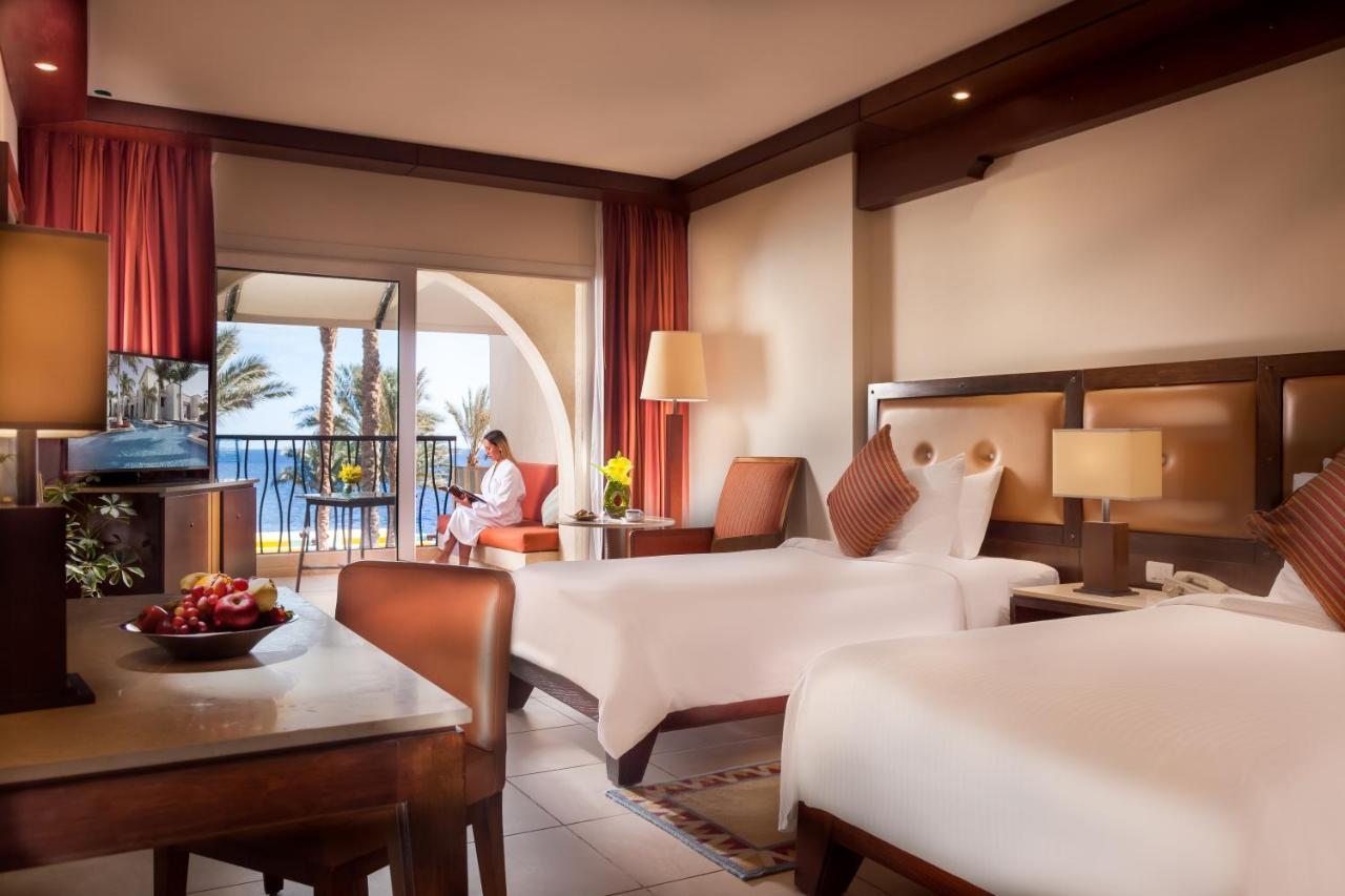 Grand Rotana Resort & Spa Шарм ел-Шейх Екстериор снимка