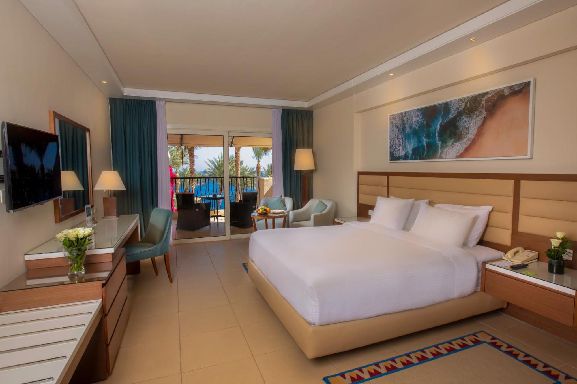 Grand Rotana Resort & Spa Шарм ел-Шейх Екстериор снимка