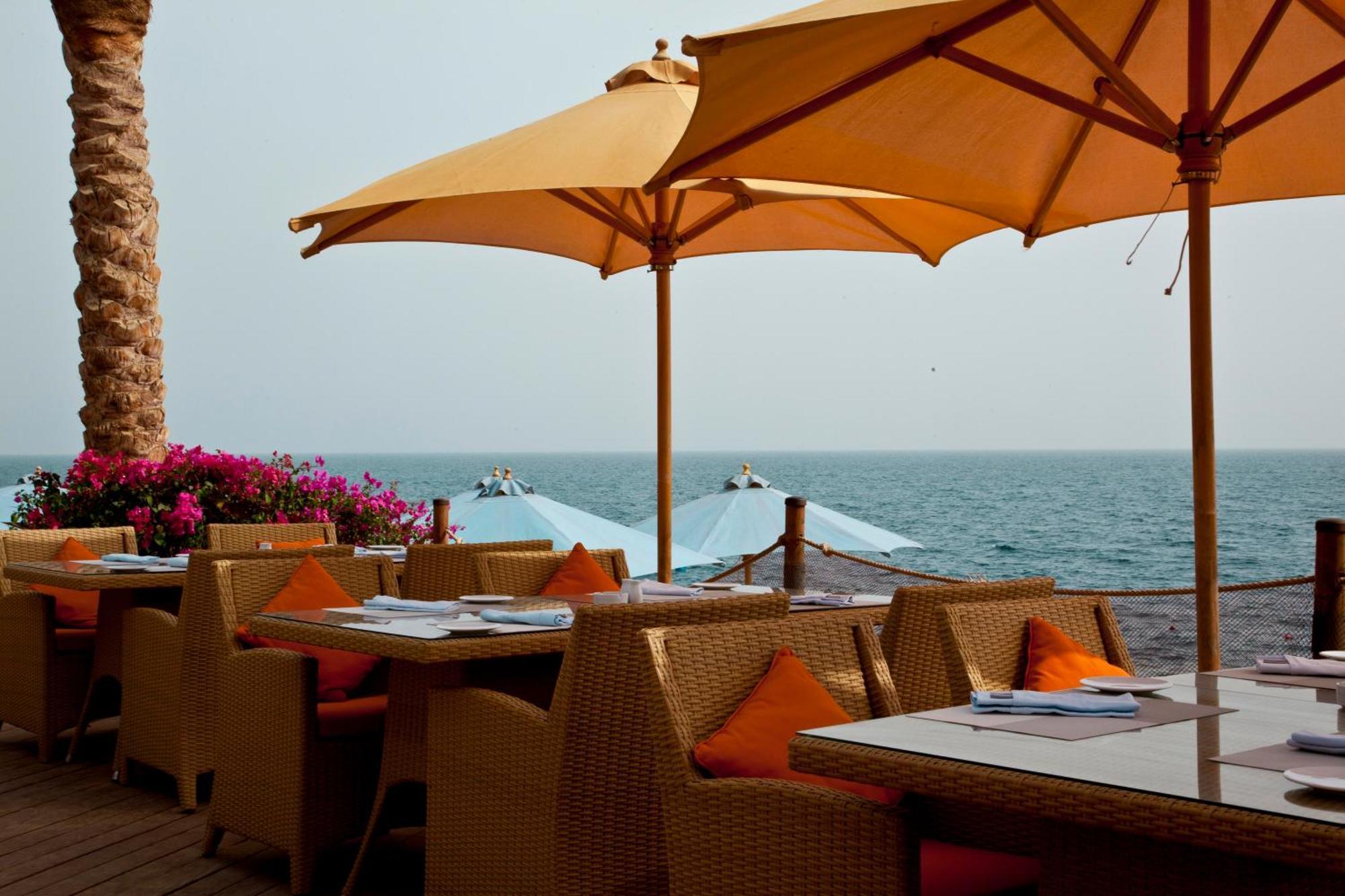 Grand Rotana Resort & Spa Шарм ел-Шейх Екстериор снимка