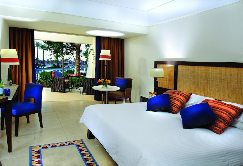Grand Rotana Resort & Spa Шарм ел-Шейх Екстериор снимка