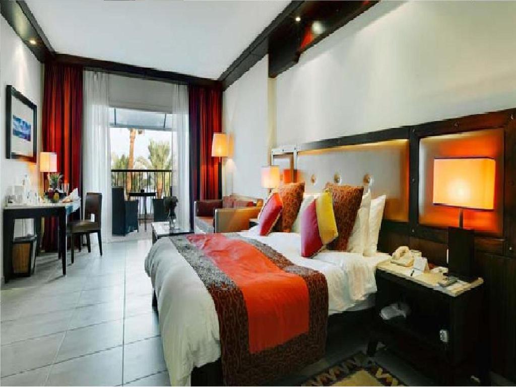 Grand Rotana Resort & Spa Шарм ел-Шейх Екстериор снимка